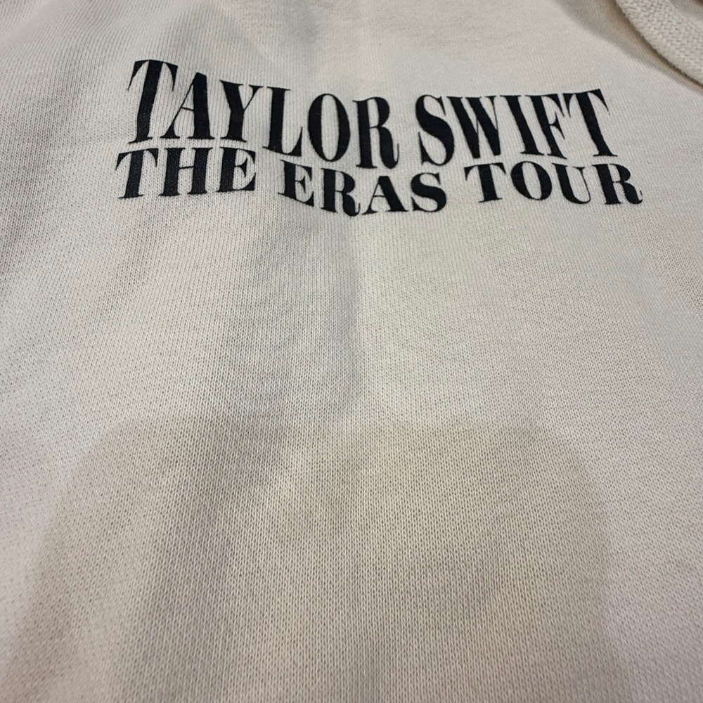 Taylor Swift The Eras Tour Official Merchandise Hooded Sweatshirt Size M Cream - Picture 2 of 14